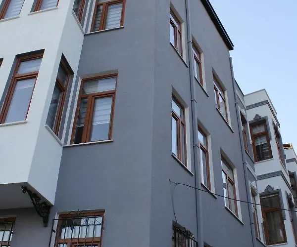 Kaifa Hotel 3*